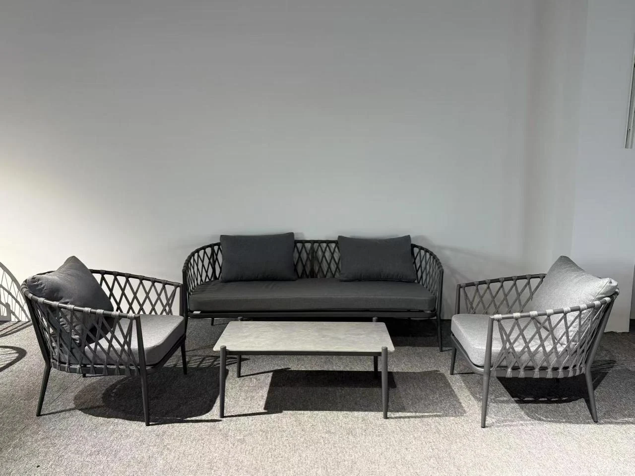 SV-F0274 Aluminum Outdoor Sofa and Table Collection